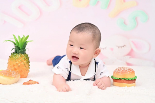 和田宝宝手上小红点